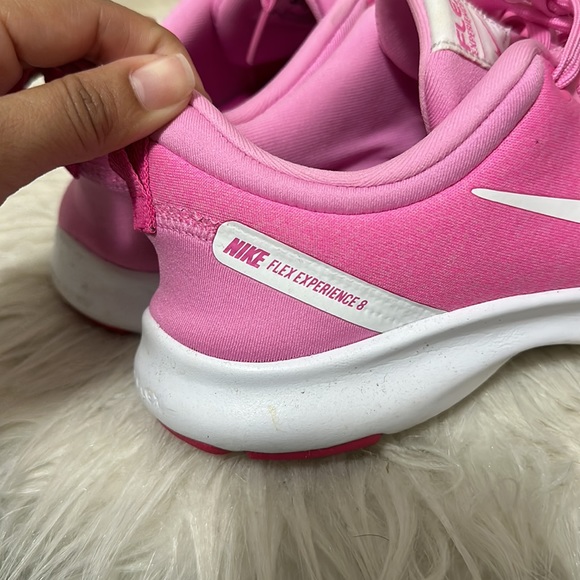 Pink Nike Flex - Picture 6 of 7